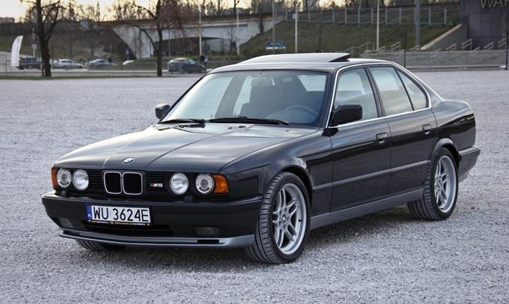 1988-1995 BMW M5