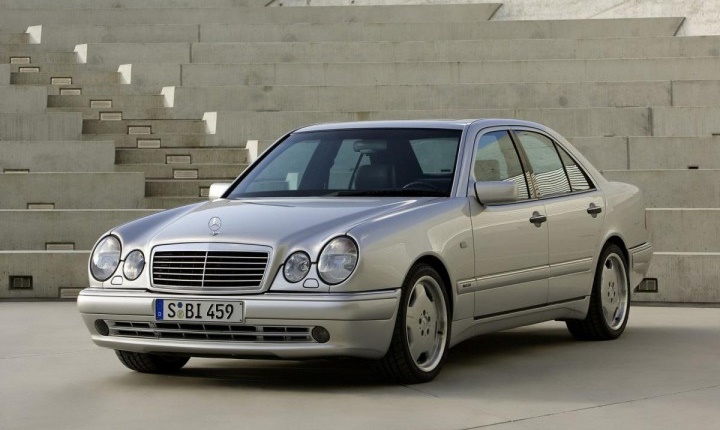 1994-1999 Mercedes-Benz E 200